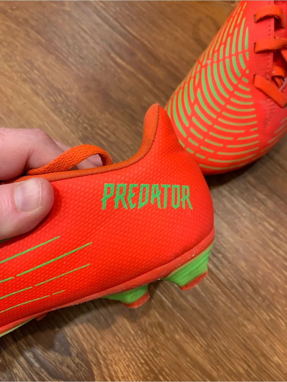 ADIDAS Predator Edge.4 Flexible Ground Soccer Cleats Kids Size 1 Neon Orange